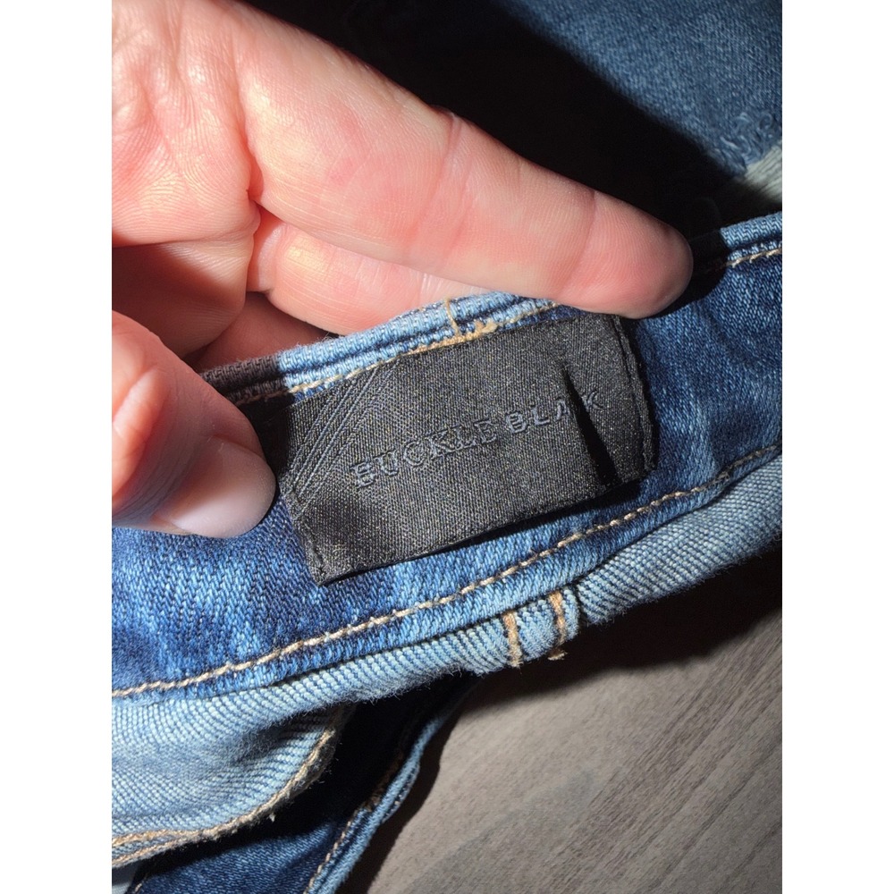 Buckle Black Fit No. 53 Flare Jeans Distressed Medium Wash 26x30 Womens Denim A3 - Picture 5 of 10